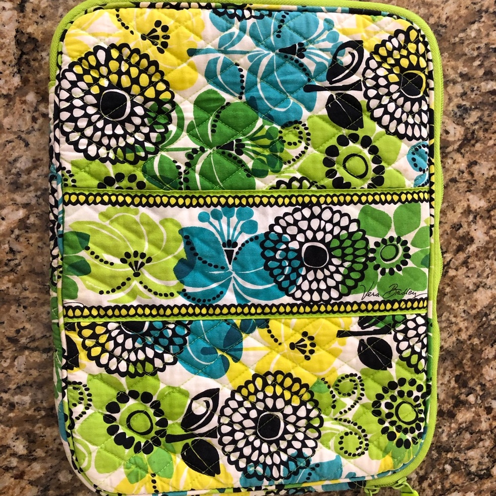 Vera Bradley laptop sleeve: retired color Limes Up